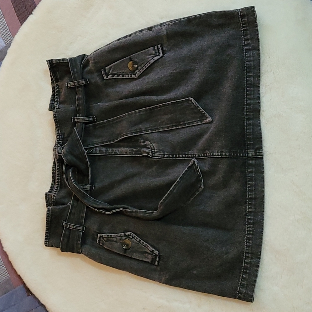 NWT Who What Wear Charcoal Wash Denim Belted Skirt Size 16